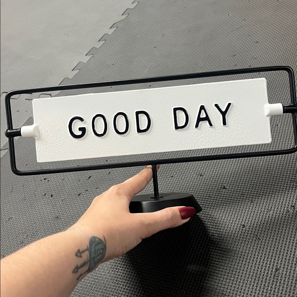 Good Day/Good Night reversible sign